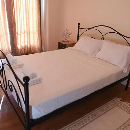 Apartment Dr Vasi Holidays House Agios Nikolaos (Crete)