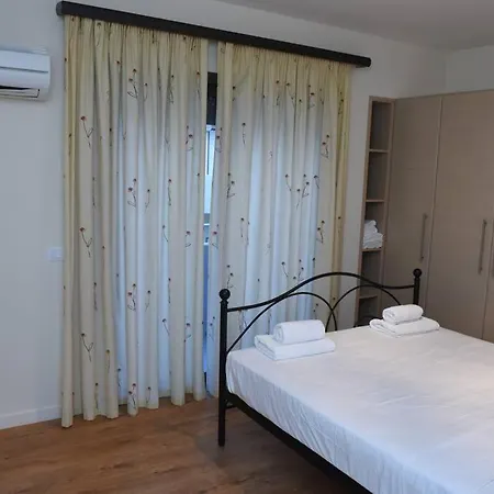 Dr Vasi Holidays House *